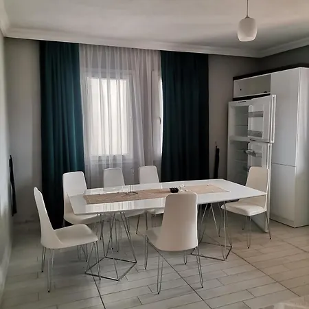 Bahceli Ev Appartement *